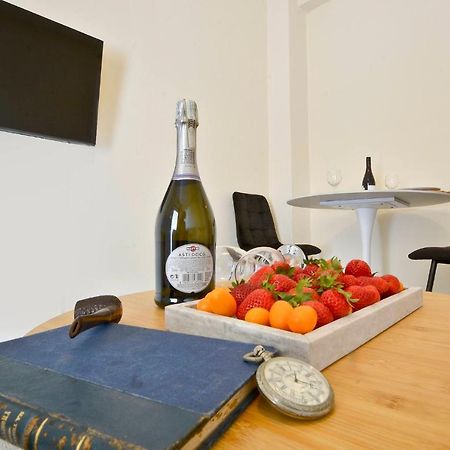 Saroko Suite Corfu  ภายนอก รูปภาพ